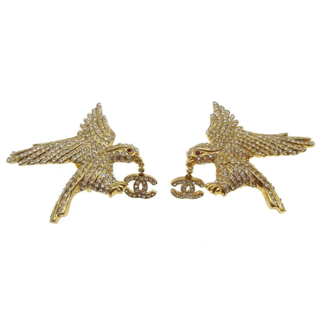 CHANEL RHINESTONE EAGLE EARRINGS CLIP-ON GOLD: Chanel Rhinestone Eagle Earrings Clip-On Gold Brand: CHANEL Type/Style: Earrings Material: Gold-plated, Rhinestone, Color: Gold Size: W 4.5 x H 4.5 cm Accessories: None Accessories Notice:
