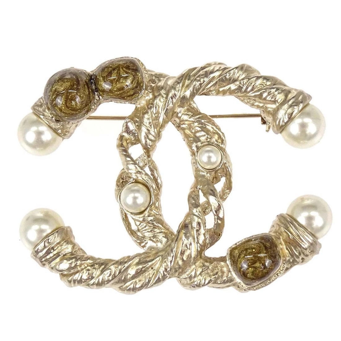 CHANEL BROOCH PIN GOLD: Chanel Brooch Pin Gold Brand: CHANEL Type/Style: Brooch Material: Gold Plated, Color: Gold, White, Brown Size: W 5.5 x H 4.0 cm Accessories: None Accessories Notice: When purchasing pre-ow