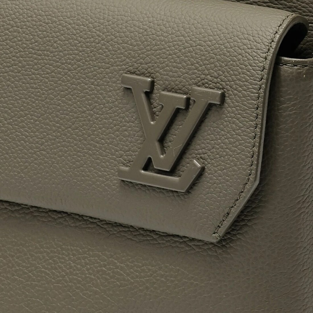 LOUIS VUITTON AEROGRAM TAKEOFF BACKPACK - 4