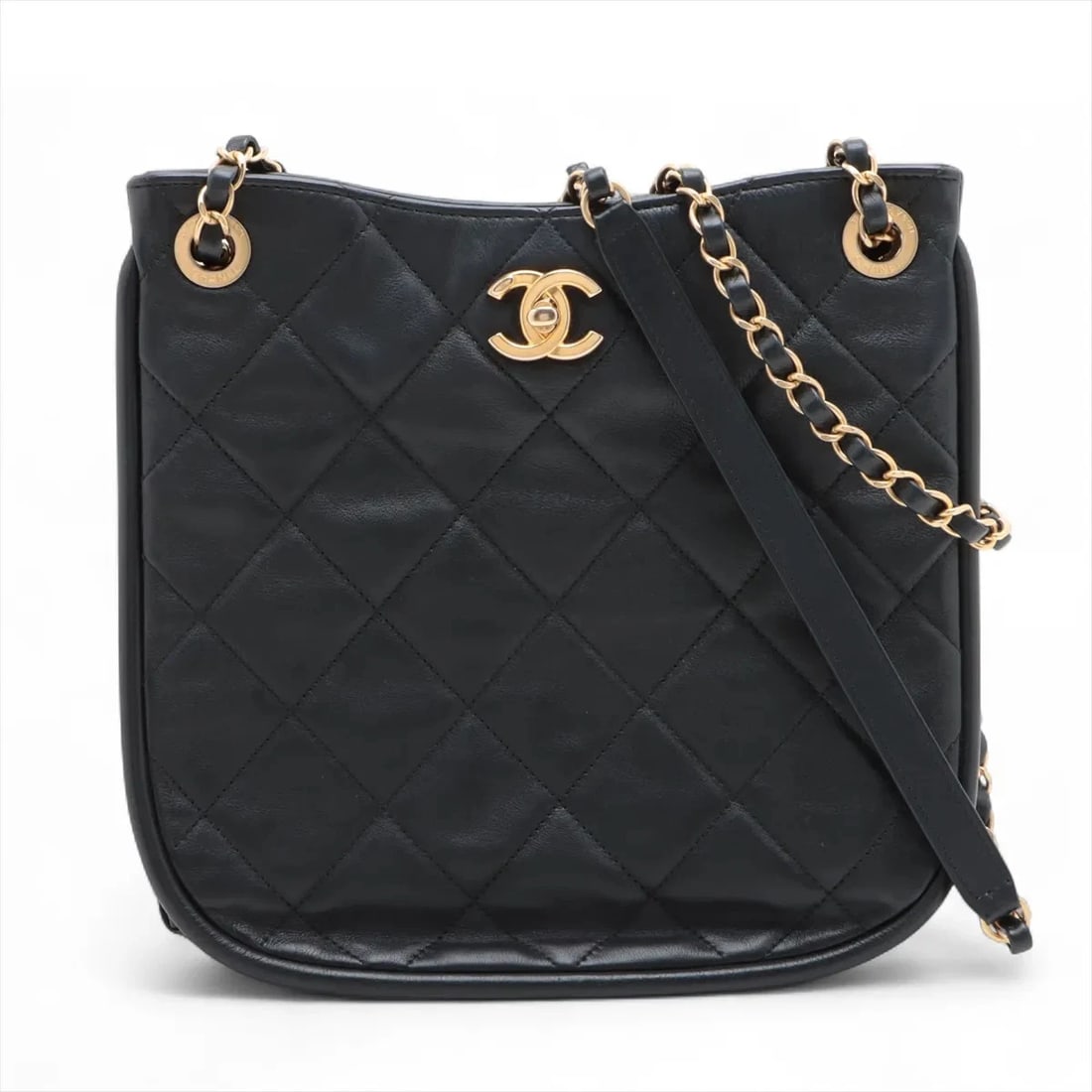 CHANEL MATELASSE LAMBSKIN CHAIN SHOULDER BAG: Chanel Matelasse Lambskin Chain Shoulder Bag Brand: Chanel Type/Style: Shoulder Bag Material: Lambskin Color: Black Size: Height:9.4inchLength:9.8inchDepth:3.5inch Accessories: None Access