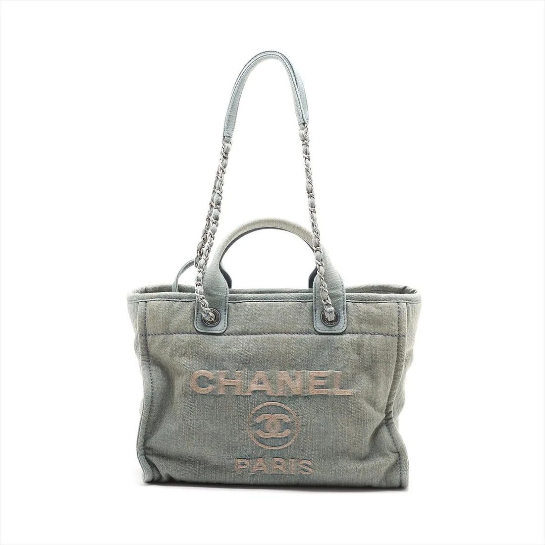 CHANEL DEAUVILLE MM DENIM 2 WAY TOTE BAG: Chanel Deauville MM Denim 2 Way Tote Bag Brand: Chanel Type/Style: Tote Bag Material: Denim Color: Blue Size: Height:10.4inchLength:13.6inchDepth:6.5inch Accessories: None Accessories Noti