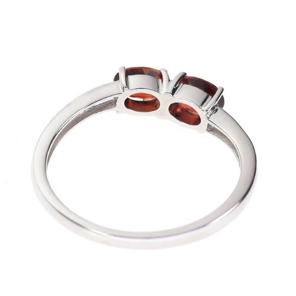 PT900 GARNET RING - 2