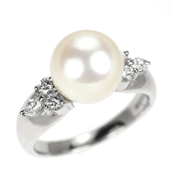 TASAKI PEARL PT900 AKOYA PEARL DIAMOND RING: Tasaki Pearl Pt900 Akoya Pearl Diamond Ring Brand: Tasaki Pearl Type/Style: Ring Material: Pt900, Main Stone Natural/Akoya Pearl Color: Pt Size: 5.25 US Accessories: None Accessories Notic