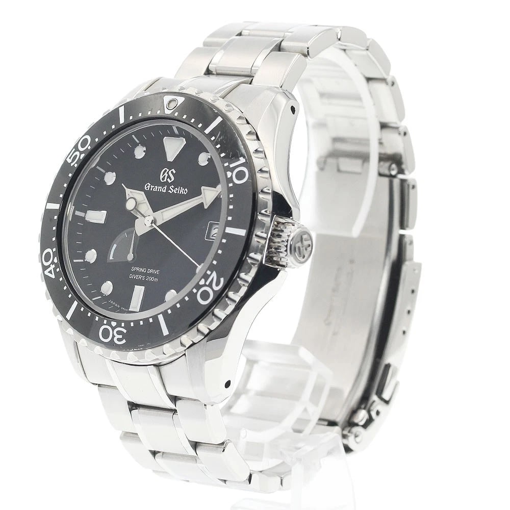 SEIKO GRAND SPORTS COLLECTION STAINLESS STEEL WATCH: SEIKO Grand Sports Collection Stainless Steel Watch Brand: SEIKO Type/Style: Wristwatch Material: Band Material Stainless Steel, Case Material Stainless Steel Color: Dial Color black Band Color