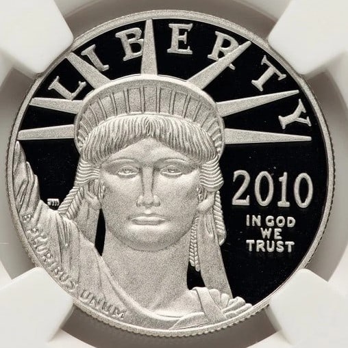 2010-W PROOF PLATINUM EAGLE 1 OZ ER BLUE: 2010-W Proof Platinum Eagle 1 oz ER Blue Year: 2010 Composition: Platinum Denomination: $100 Country of Origin: United States Accessories: None Accessories Notice: When purchasing pre-owned goods,