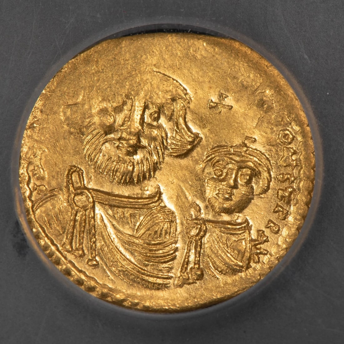 616-25 AD BYZANTINE AV SOLIDUS CONSTANTINOPLE GOLD COIN: 616-25 AD Byzantine AV Solidus Constantinople Gold Coin Brand/Mint: none Year: none Fineness: none Country of Origin: Turkey Accessories: None Accessories Notice: When purchasing pre-owned goods, p