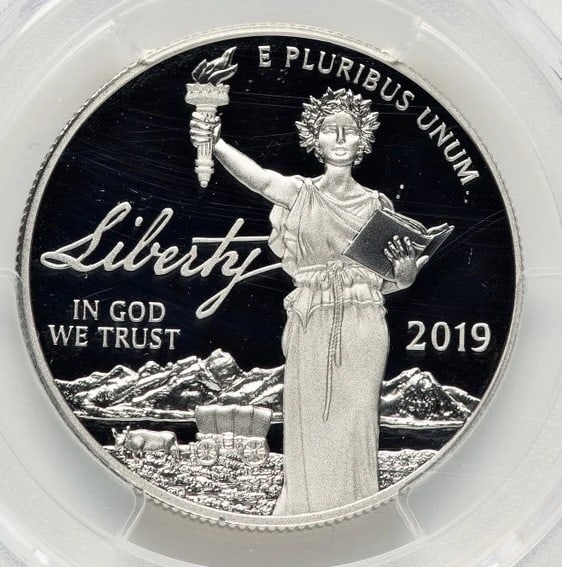 2019-W PROOF PLATINUM EAGLE 1 OZ PREMIER LABEL: 2019-W Proof Platinum Eagle 1 oz Premier Label Year: 2019 Composition: Platinum Denomination: $100 Country of Origin: United States Accessories: None Accessories Notice: When purchasing pre-owned g