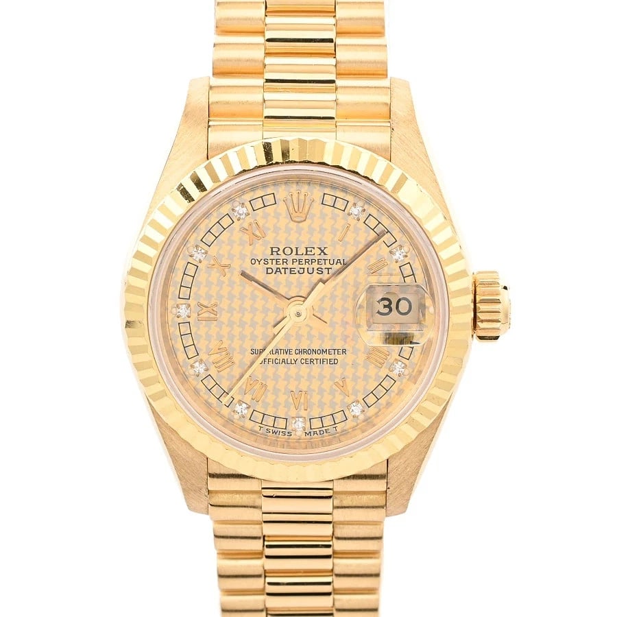 ROLEX DATEJUST YELLOW WATCH: Rolex Datejust Yellow Watch Brand: ROLEX Type/Style: Wristwatch Material: Band Material Yellow Gold/ Case Material N/A Color: Dial Color Size: Wrist Size 16cm Case Size 26mm Accessories: None