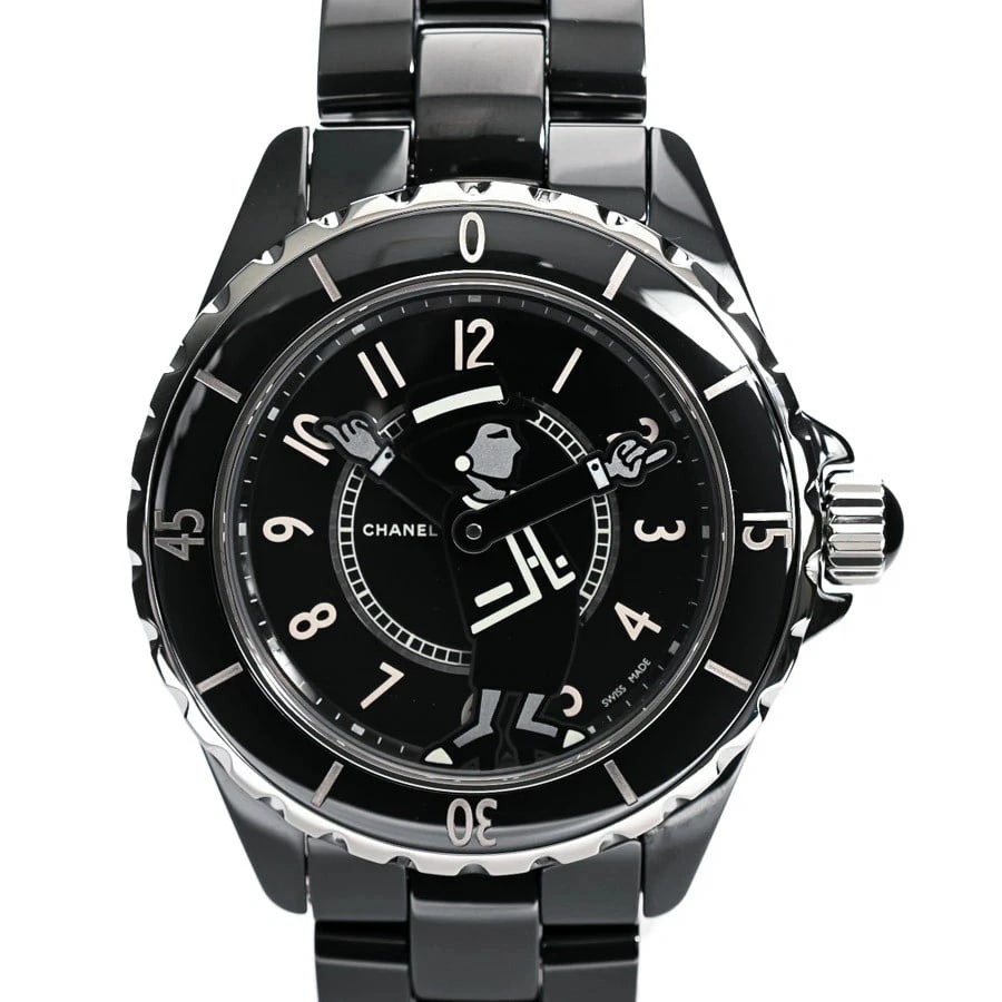 CHANEL BLACK WATCH: Chanel Black Watch Brand: CHANEL Type/Style: Wristwatch Material: Band Material Ceramic/ Case Material N/A Color: Dial Color Black Size: Wrist Size 18.5cm Case Size 38mm (actual size) Accessories: