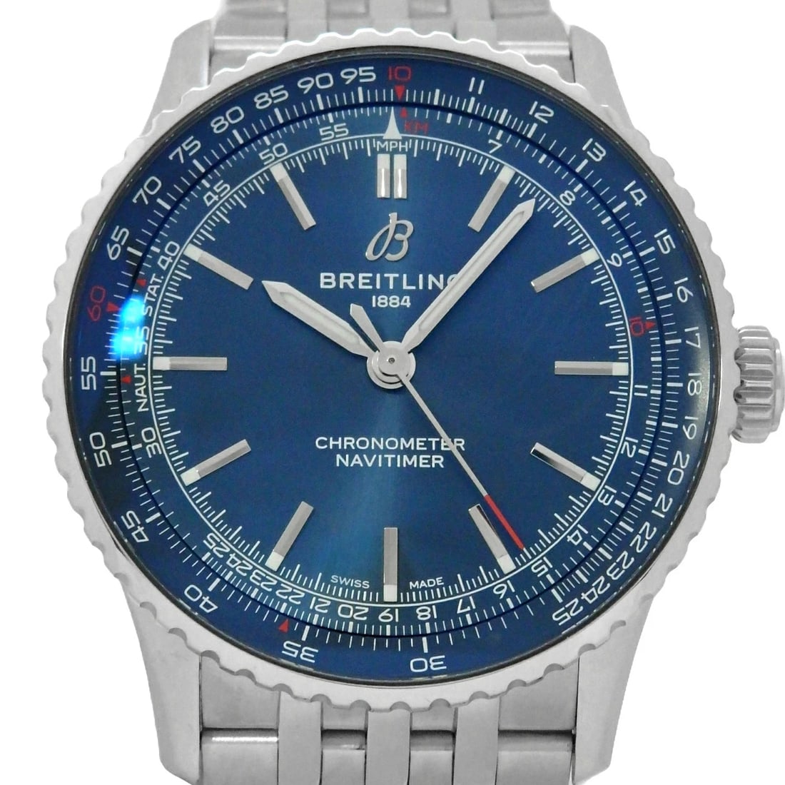 BREITLING NAVITIMER WATCH: Breitling Navitimer Watch Brand: BREITLING Type/Style: Wristwatch Material: Case Material N/A Band Material Stainless Steel Color: Dial Color Size: Wrist Size 21.5cm Case Size 41mm Accessories: None