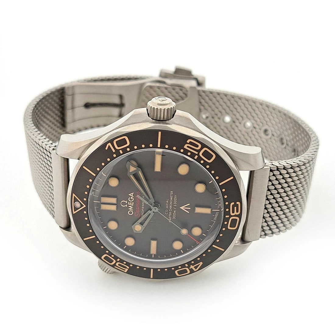 OMEGA BROWN WATCH - 2