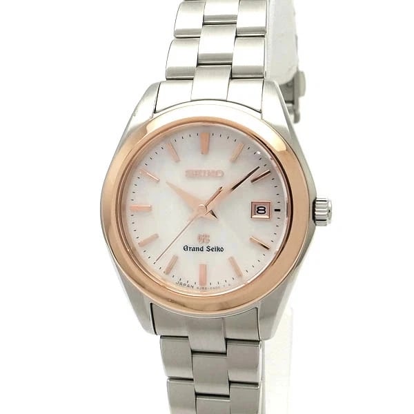 SEIKO GRAND WHITE WATCH: Seiko Grand White Watch Brand: SEIKO Type/Style: Wristwatch Material: Case Material N/A Band Material N/A Color: Dial Color White Size: Wrist Size 16.5cm Case Size 28mm Accessories: None Accessories