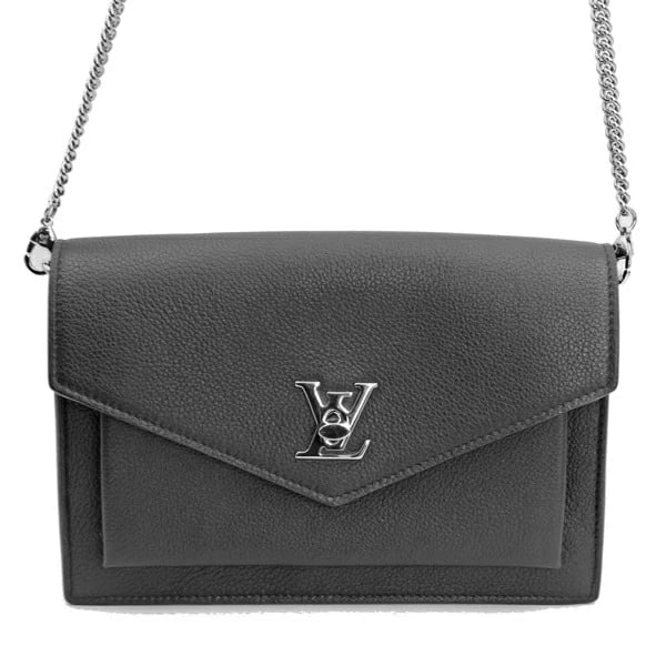 LOUIS VUITTON POCHETTE LOCKME CHAIN CALF LEATHER BLACK: Louis Vuitton Pochette Lockme Chain Calf Leather Black Brand: Louis Vuitton Type/Style: Handbag Material: Calf Leather Color: Black Size: W:19cm x H:12.5cm x D:4cm Accessories: None Accessories