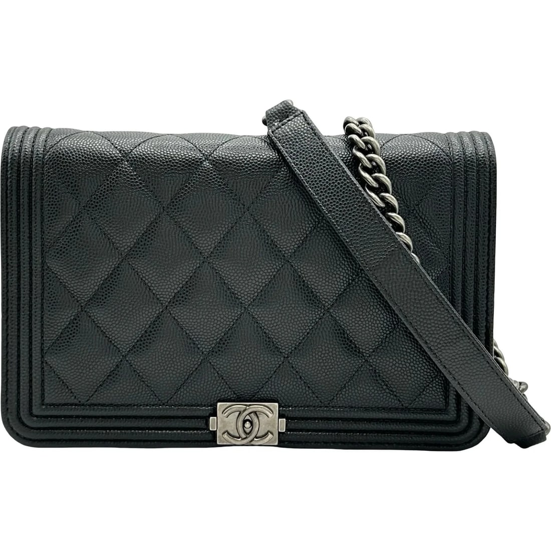 CHANEL BLACK SHW CAVIAR LEATHER SHOULDER BAG: CHANEL Black SHW Caviar Leather Shoulder Bag Brand: CHANEL Type/Style: Shoulder Bag Material: Caviar Skin Color: Black / SV Hardware Size: W: 19cm / H: 12.5cm / D: 3cm Accessories: None Accessories