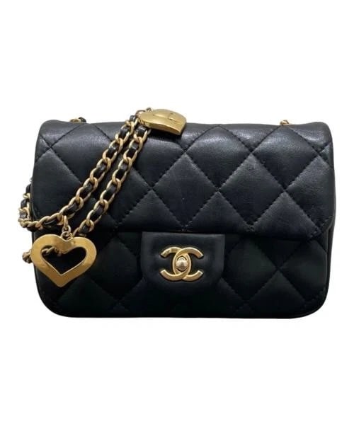 CHANEL MINI HEART CHARM CHAIN SHOULDER BAG: CHANEL Mini Heart Charm Chain Shoulder Bag Brand: CHANEL Type/Style: Shoulder Bag Material: Lambskin Color: Black Size: H:11cm / W:18cm / D:4.5cm Accessories: None Accessories Notice: When purchasing