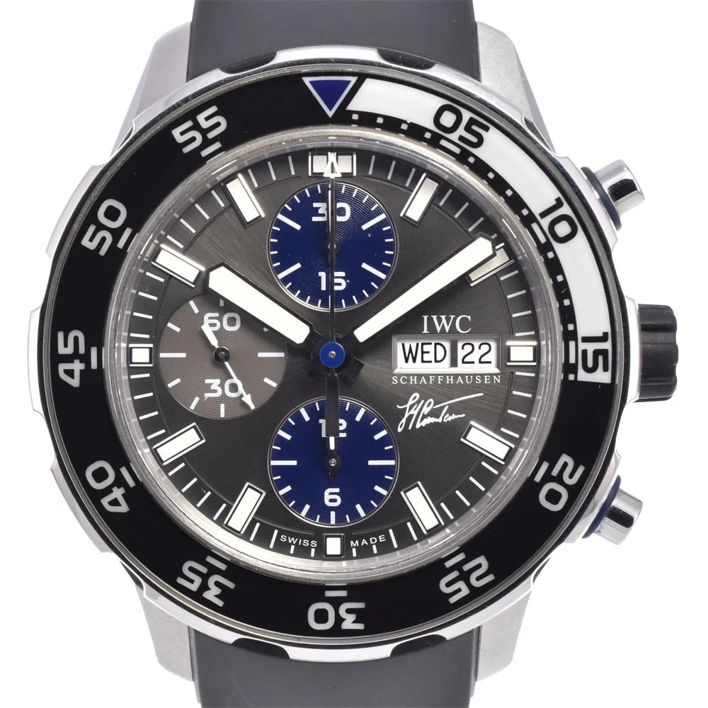 IWC SCHAFFHAUSEN AQUATIMER CHRONOGRAPH AUTOMATIC WATCH: Iwc Schaffhausen Aquatimer Chronograph Automatic Watch Brand: IWC SCHAFFHAUSEN Type/Style: Wristwatch Material: Band Material rubber, Case Material Stainless Steel Color: Case Color Silver, Band Color