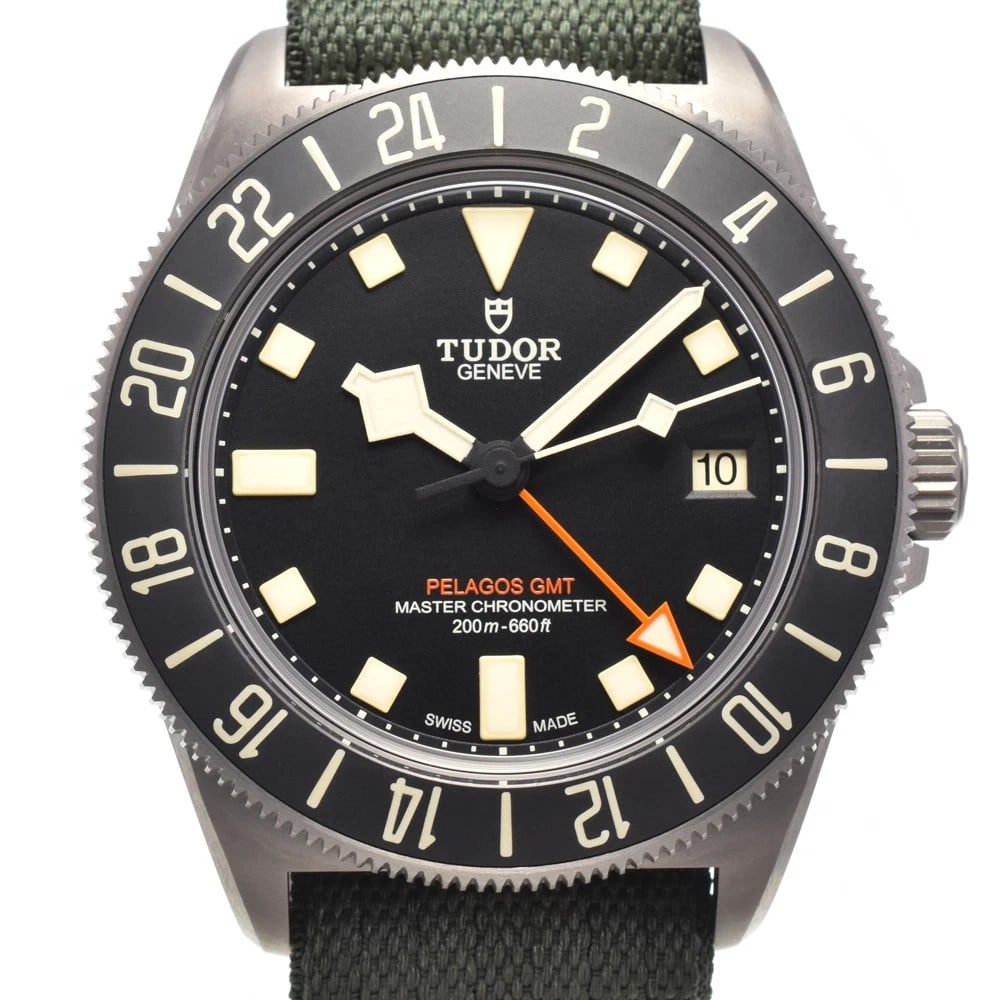 TUDOR PELAGOS DATE BLACK DIAL AUTOMATIC WATCH (1 of 4)