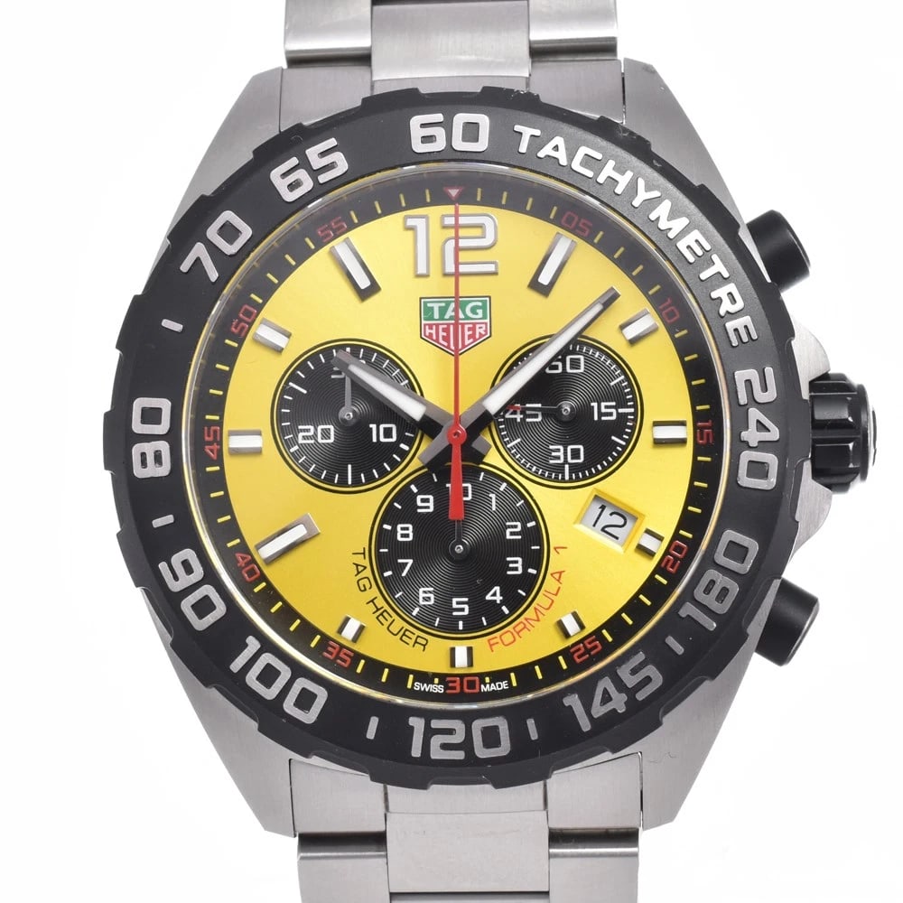 TAG HEUER FORMULA QUARTZ WATCH: Tag Heuer Formula Quartz Watch Brand: TAG HEUER Type/Style: Wristwatch Material: Band Material Stainless Steel, Case Material Stainless Steel Color: Case Color Silver, Band Color Silver, Dial Color