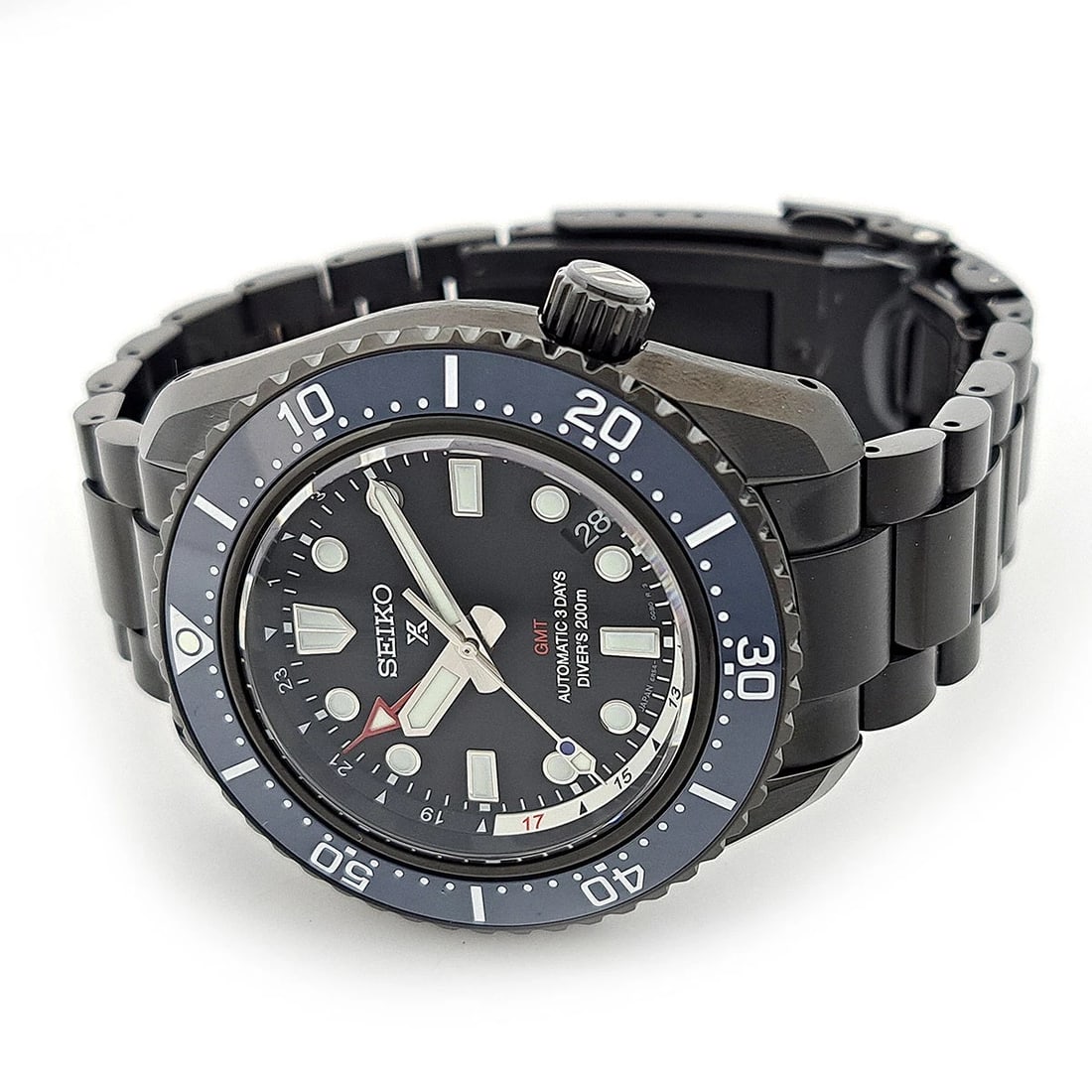 SEIKO BLACK WATCH - 2