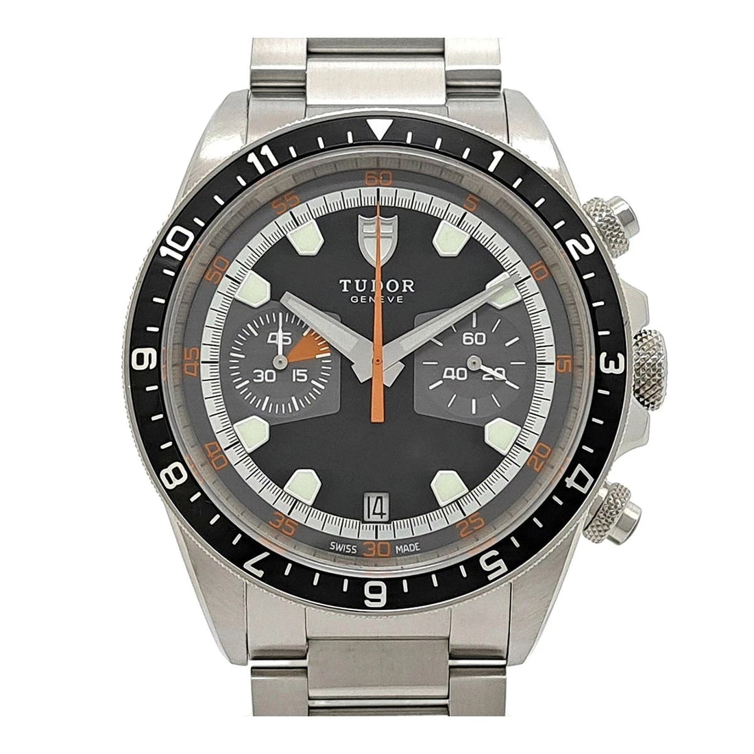 TUDOR BLACK WATCH: Tudor Black Watch Brand: TUDOR Type/Style: Wristwatch Material: Case Material N/A Band Material Stainless Steel Color: Dial Color Black Size: Wrist Size 20.5cm Case Size 42mm Accessories: None