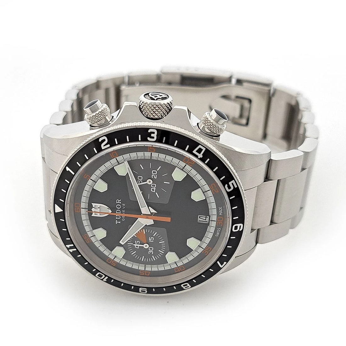 TUDOR BLACK WATCH - 2
