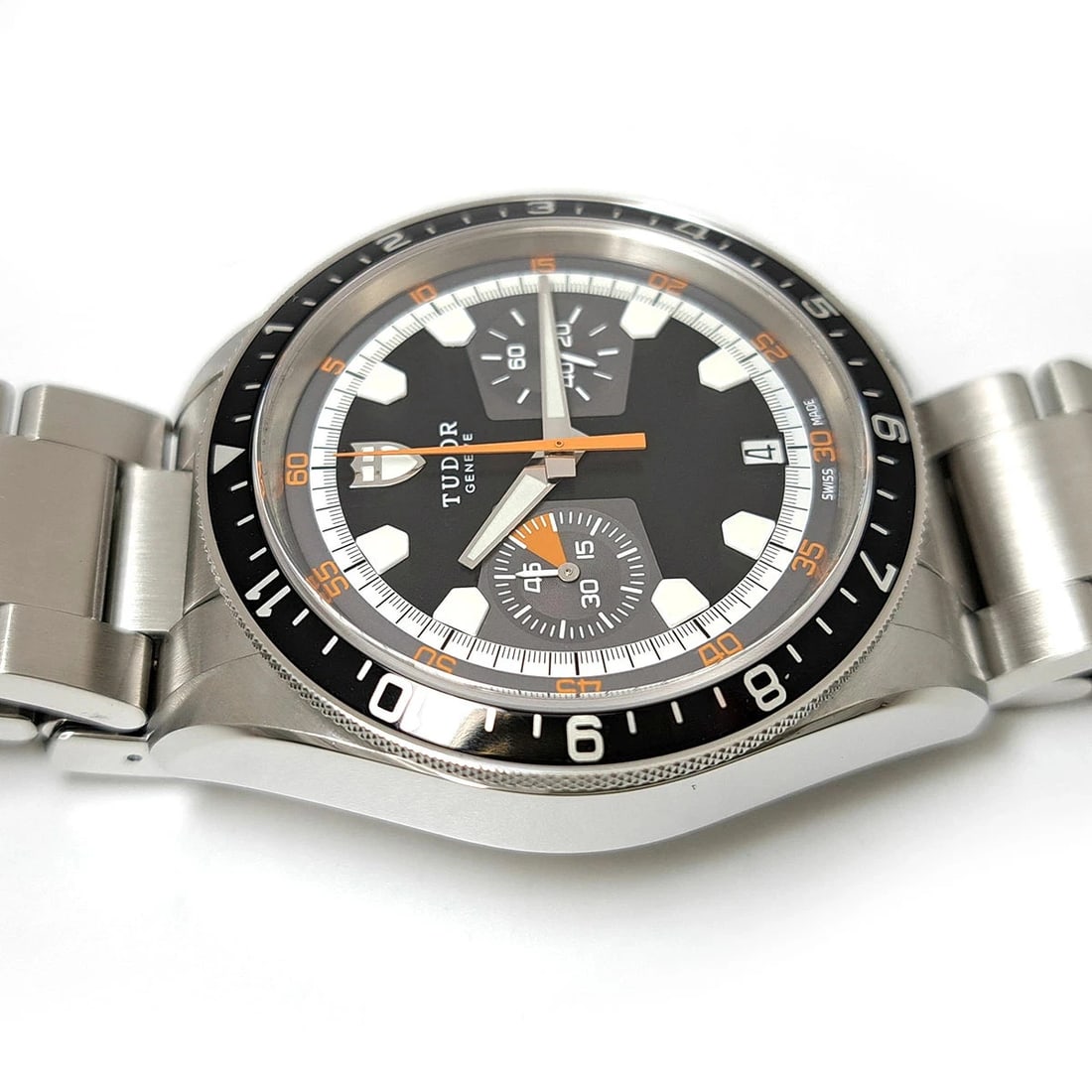 TUDOR BLACK WATCH - 3