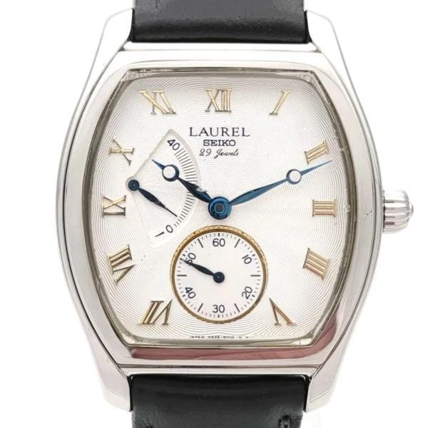 SEIKO WHITE WATCH: Seiko White Watch Brand: SEIKO Type/Style: Wristwatch Material: Case Material N/A Band Material N/A Color: Dial Color White Size: Case Size 34mm Accessories: None Accessories Notice: When purchasing