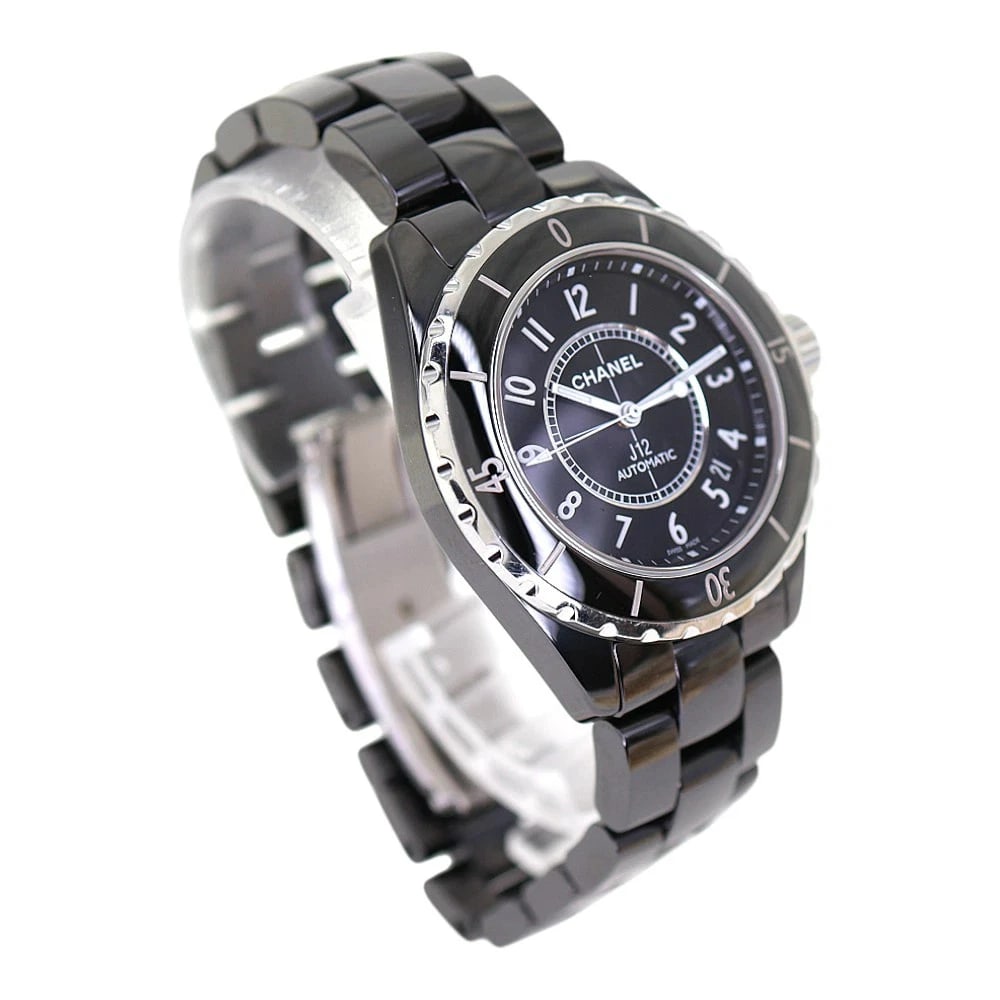 CHANEL J12 BLACK WATCH: Chanel J12 Black Watch Brand: CHANEL Type/Style: Wristwatch Material: Case Material N/A Band Material N/A Color: Dial Color Black Size: Wrist Size 18cm Case Size 38.0mm Accessories: None A