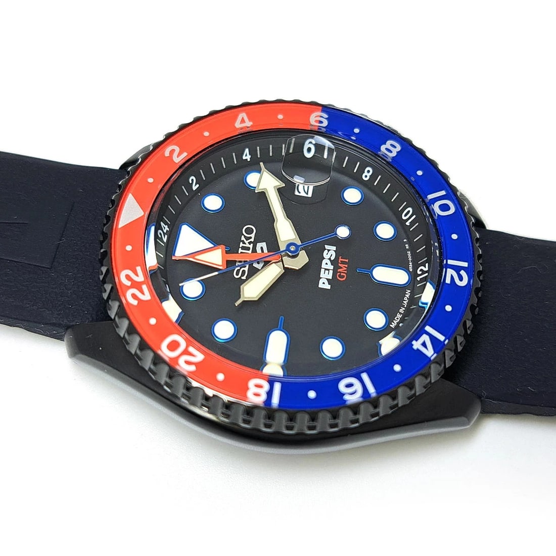 SEIKO BLACK WATCH - 4