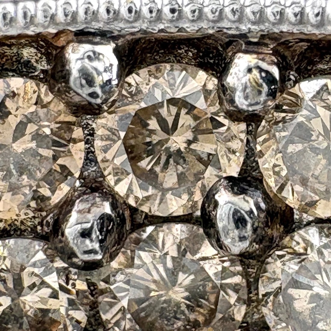 MELEE DIAMOND DESIGN RING - 2