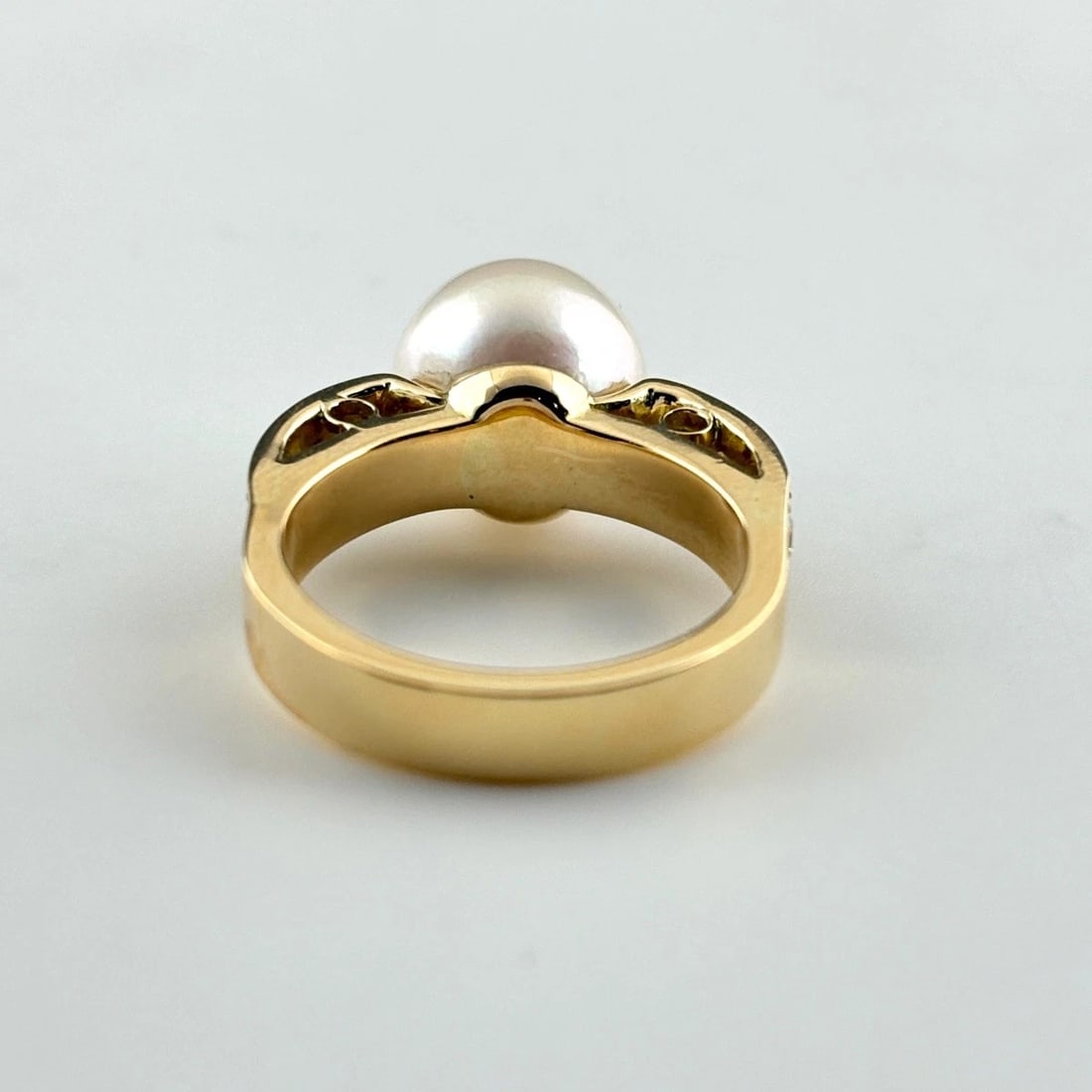 PEARL DESIGN RING - 4