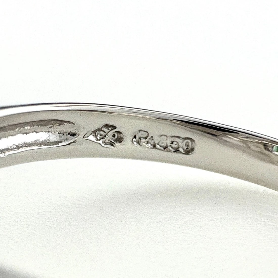 EMERALD DESIGN RING PLATINUM - 4