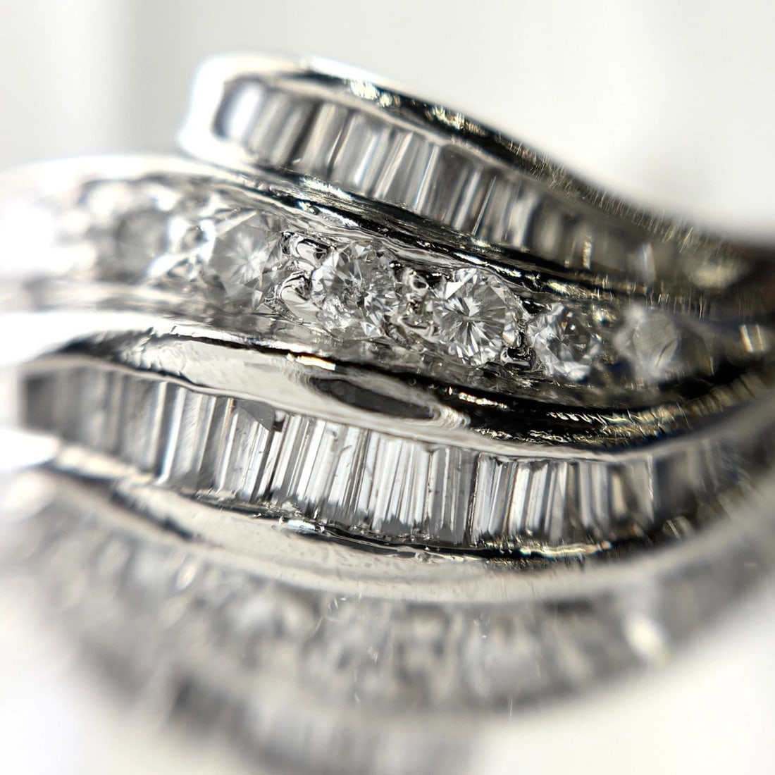 MELEE DIAMOND DESIGN RING - 2