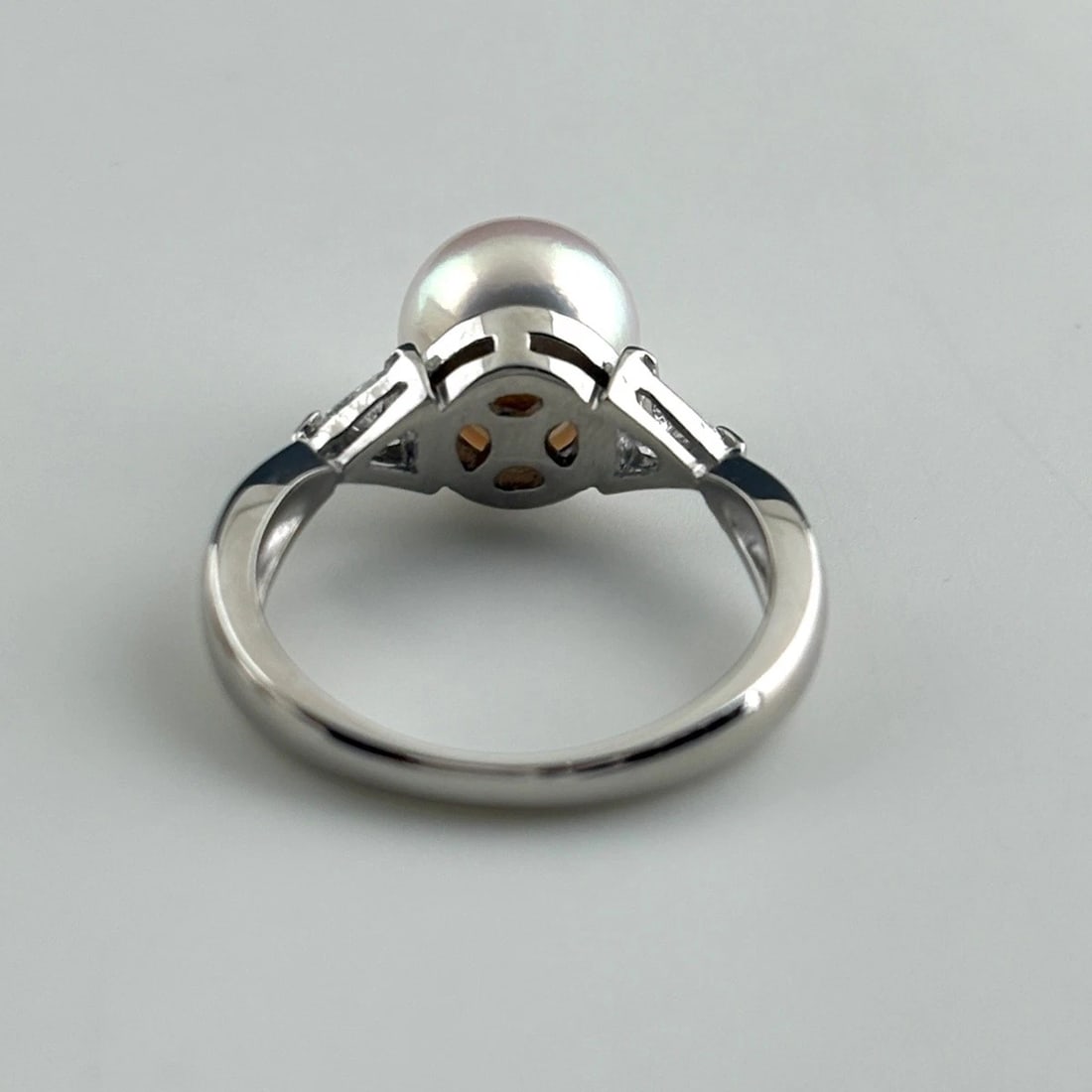 PEARL DESIGN RING - 4
