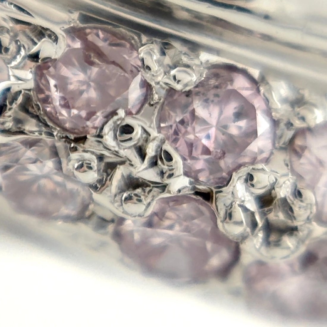 MELEE DIAMOND DESIGN RING - 4