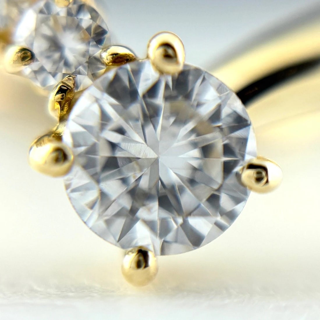 MELEE DIAMOND DESIGN RING - 2