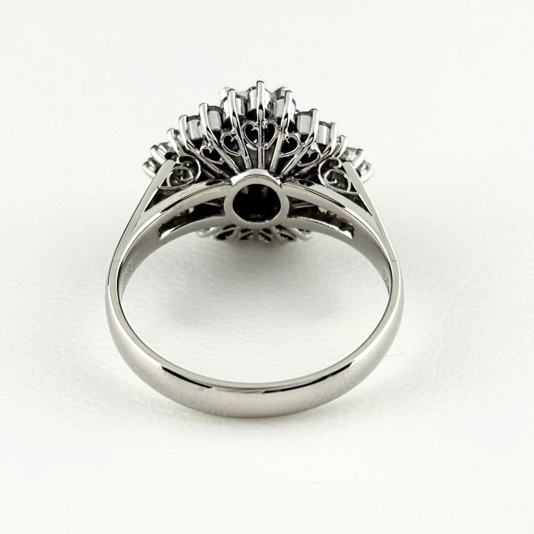 DIAMOND DESIGN RING - 3