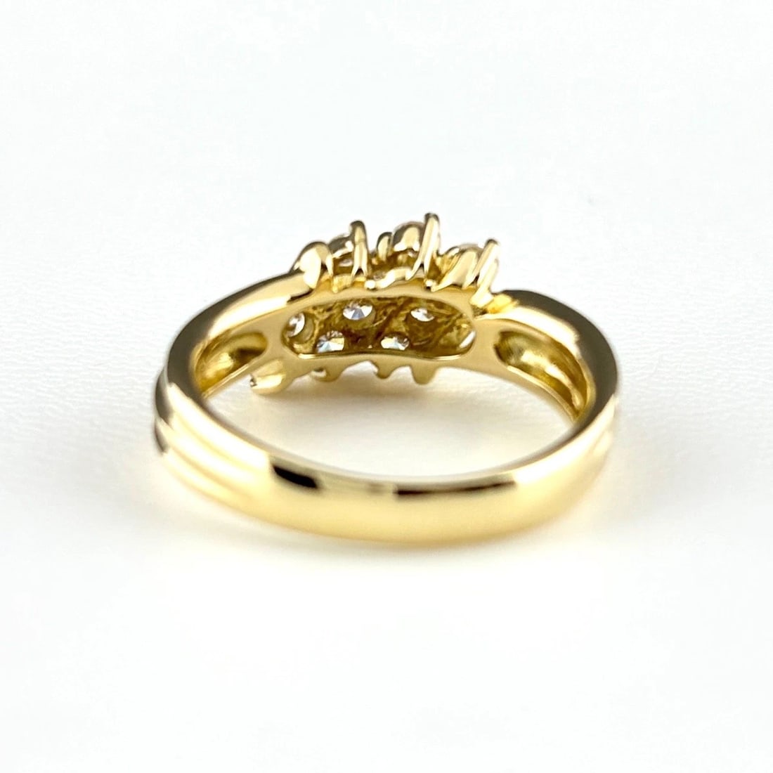MELEE DIAMOND DESIGN RING - 4