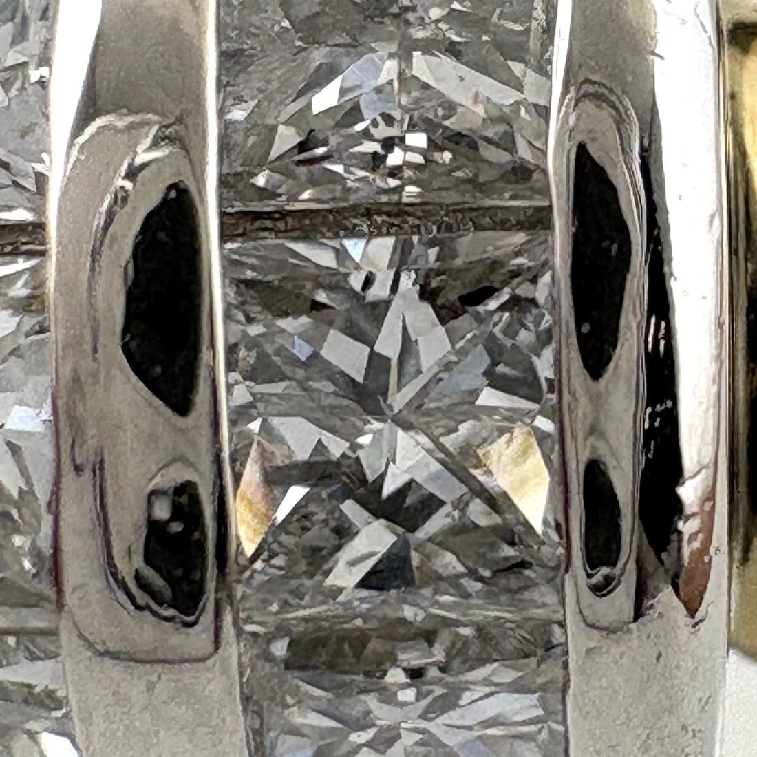 MELEE DIAMOND DESIGN RING - 2