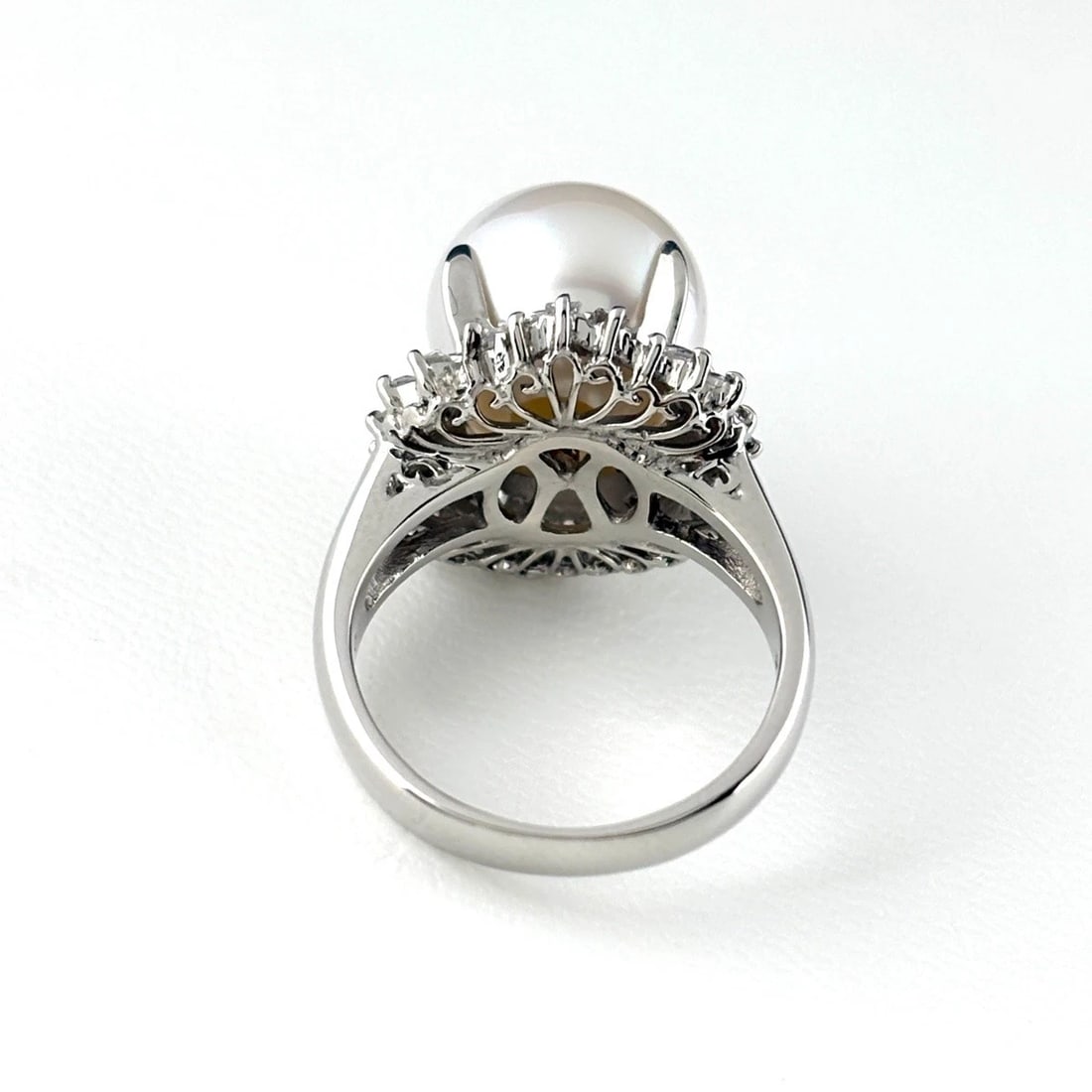 PEARL DESIGN RING - 2