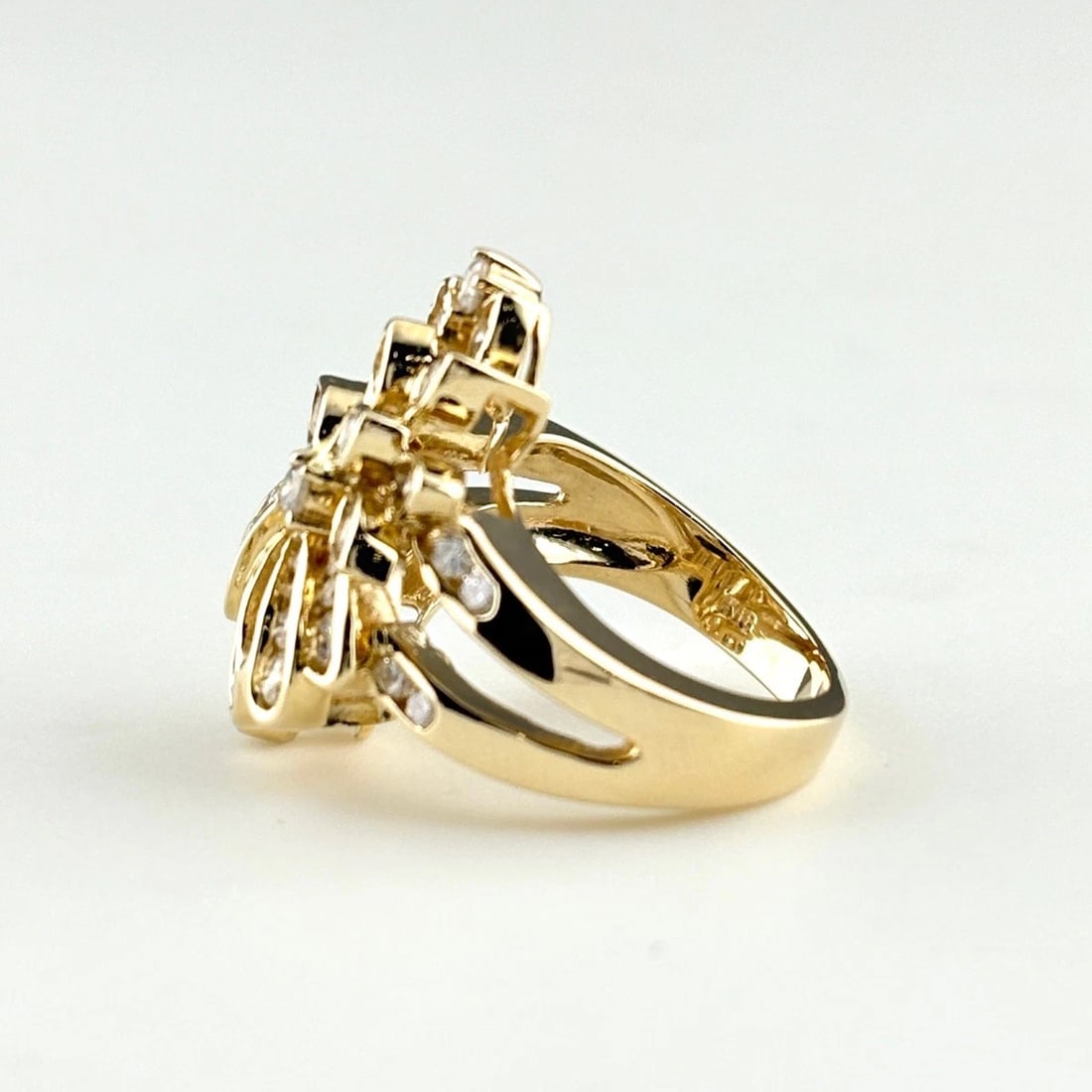 MELEE DIAMOND DESIGN RING - 4