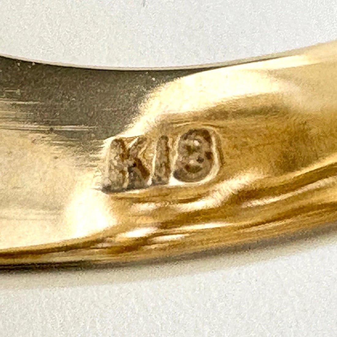 MELEE DIAMOND DESIGN RING - 6