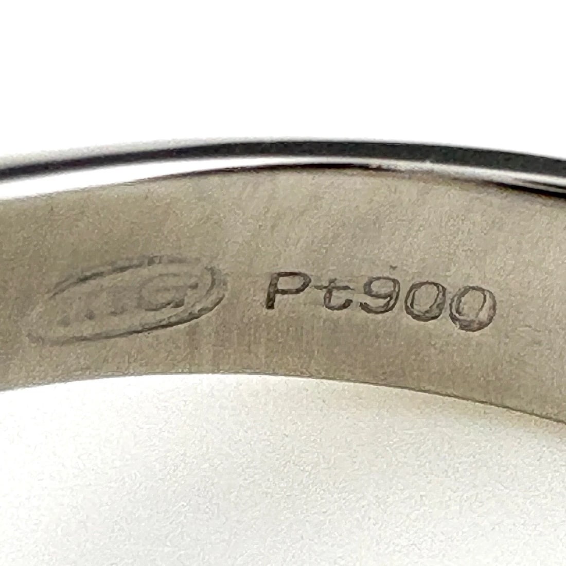 PEARL DESIGN RING - 5