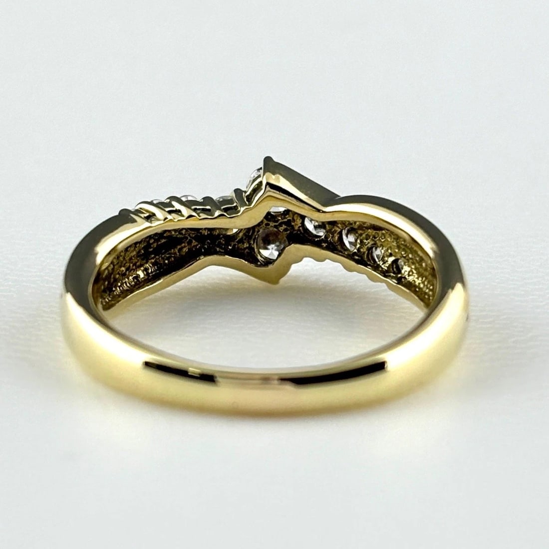MELEE DIAMOND DESIGN RING - 3