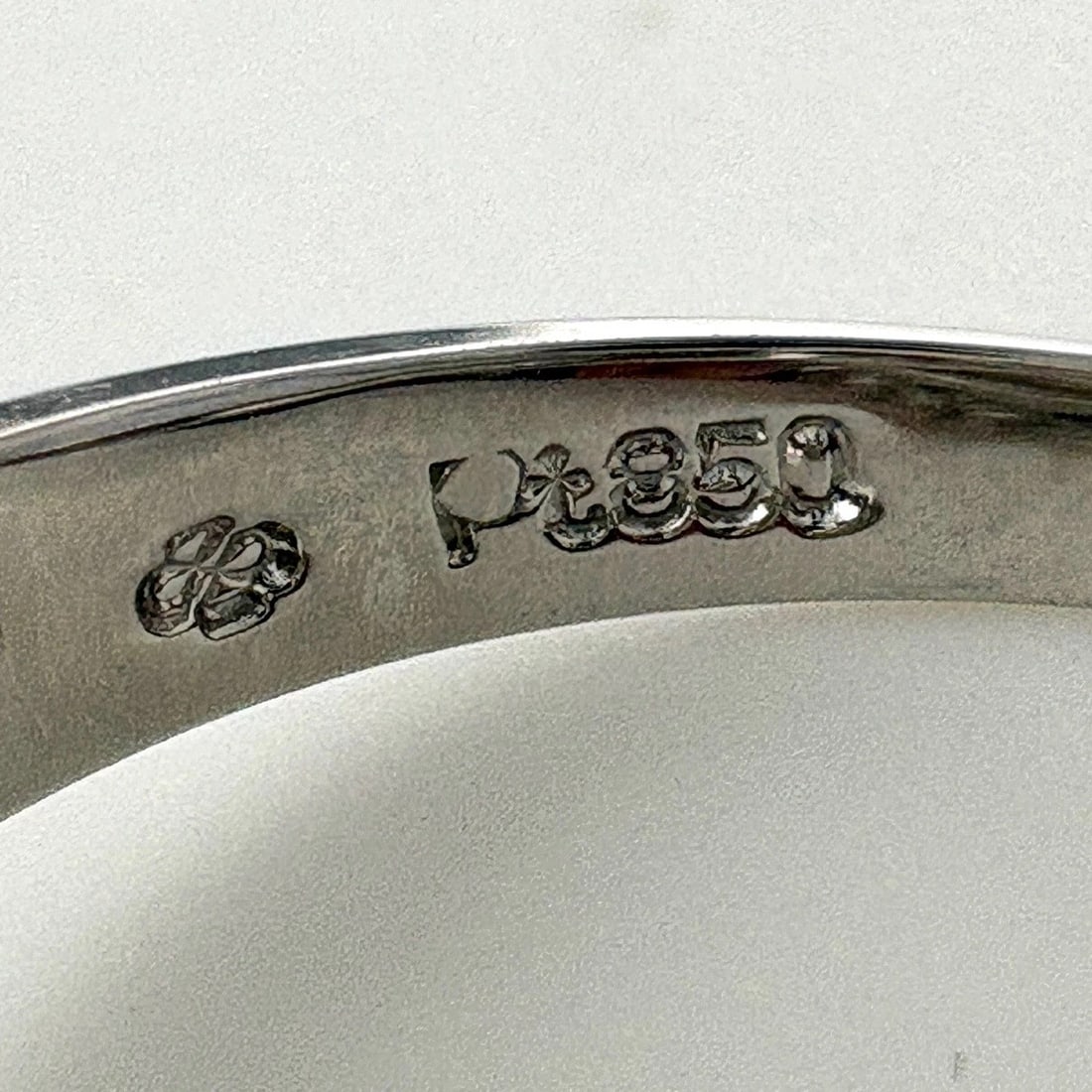 PEARL DESIGN RING - 4