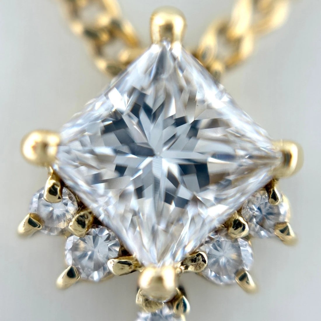 DIAMOND PENDANT HEAD - 2
