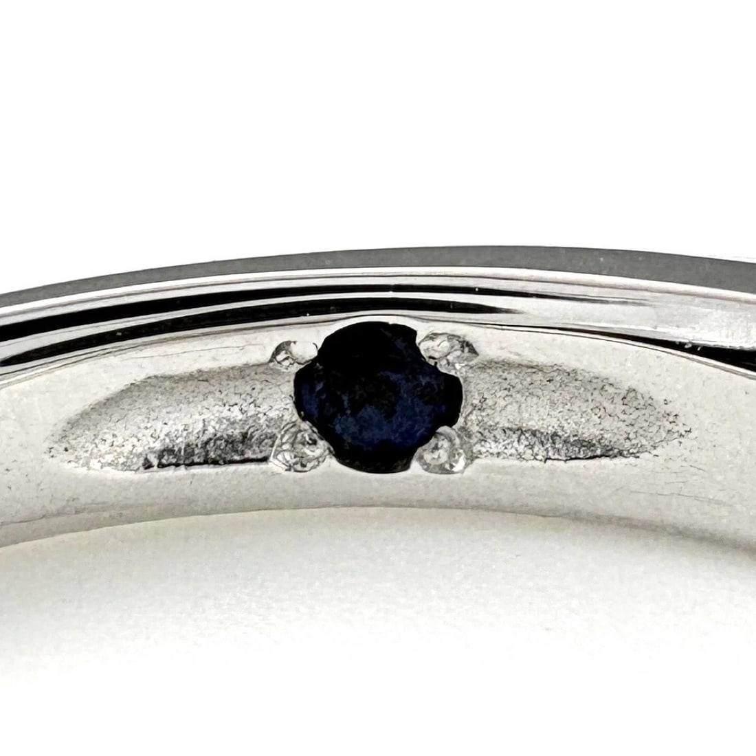 MELEE DIAMOND DESIGN RING - 4