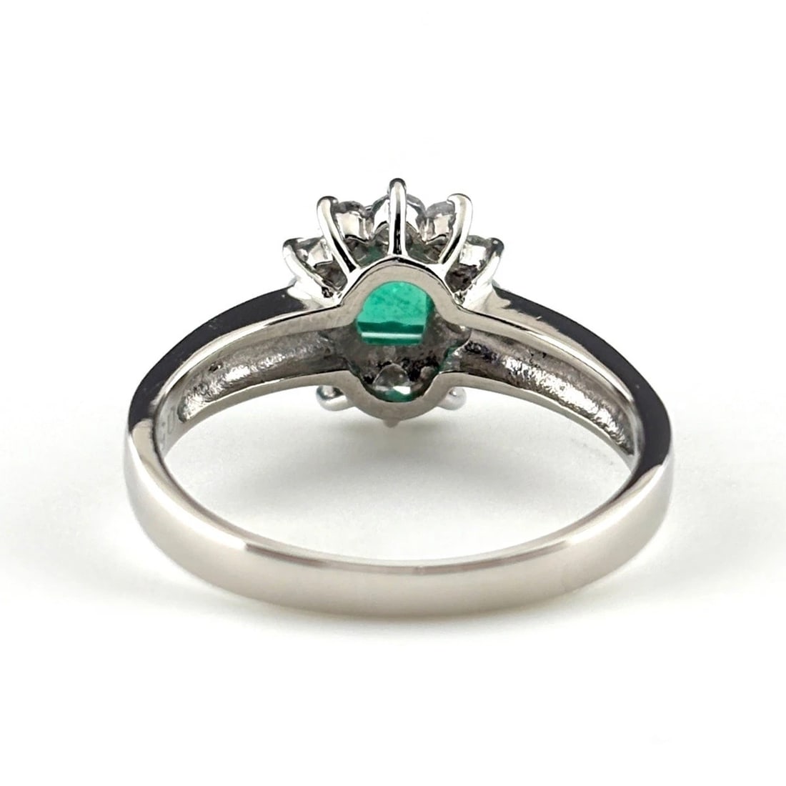 EMERALD DESIGN RING - 4
