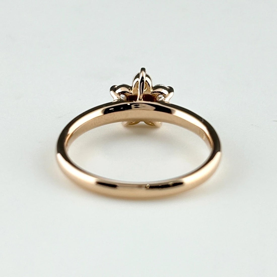 FLOWER MOTIF DESIGN RING - 4