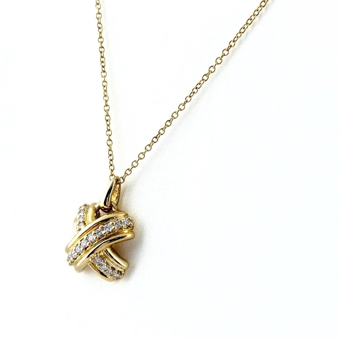 TIFFANY&CO. SIGNATURE CROSS DIAMOND NECKLACE: TIFFANY&Co. Signature Cross Diamond Necklace Brand: TIFFANY&Co. Type/Style: Necklace Material: 750 YG, Main Stone Natural Color: YG Size: Chain / code 41cm(16.1") Chain width 0.9mm(0.0") Total length